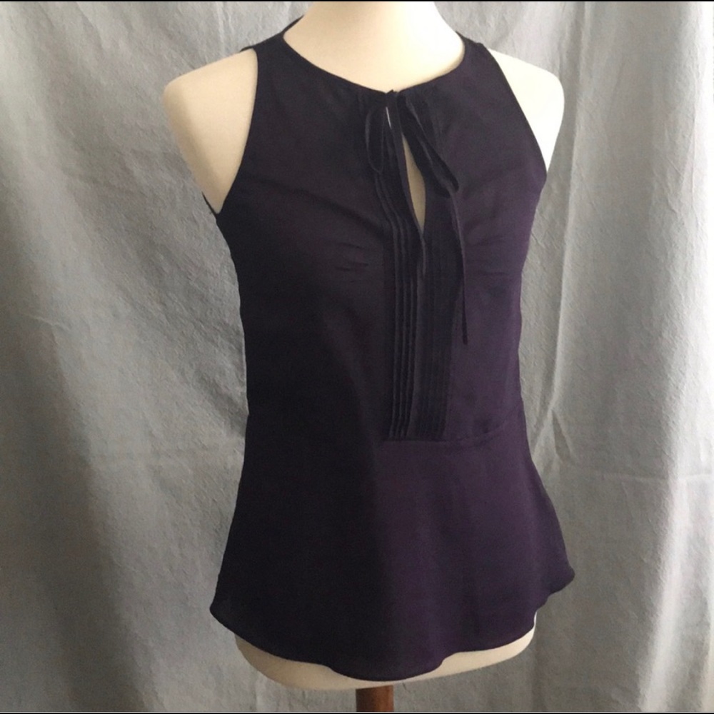 Banana Republic Sleeveless Blouse
